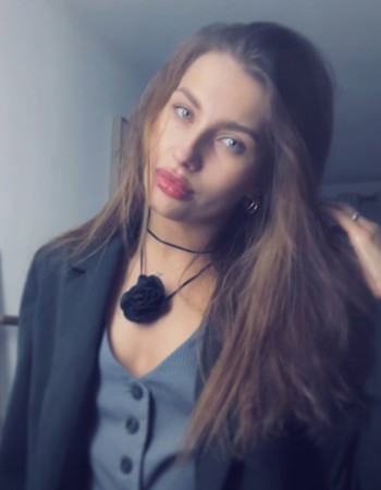 Profile picture of Julia Bien