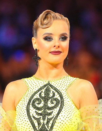 Profile picture of Anastasia Glazunova